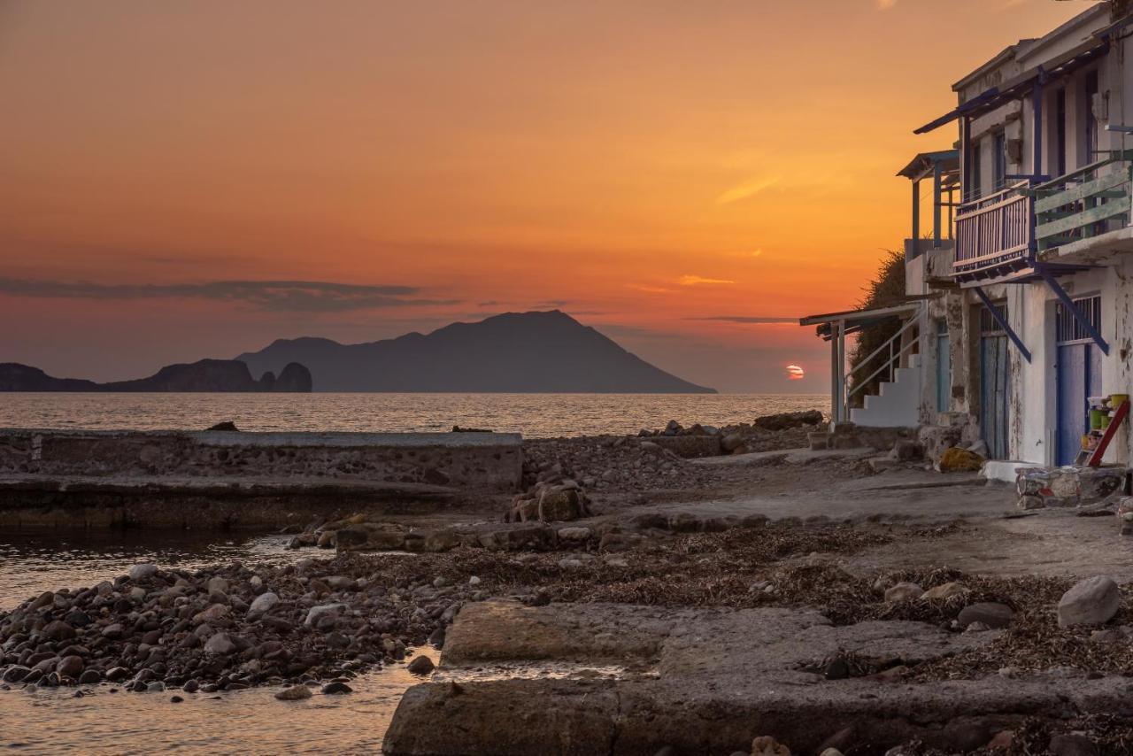 The Colourful Land Milos Villa Klima  Exterior photo